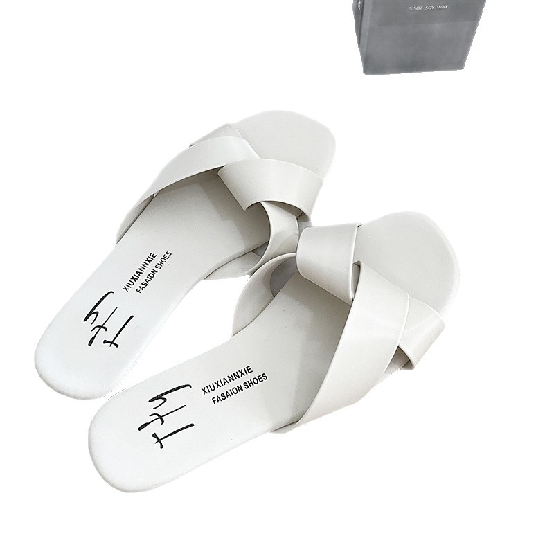 2025 New Summer Cross Slippers Flats Non-Slip Flip Flops Soft Bottom K-Style Simple Outer Wear Waterproof Plain Color