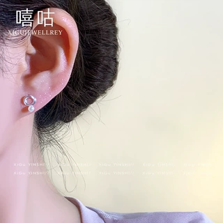 嘻咕E1275 通体S925银圆环珍珠拧扣耳钉小众设计小巧双环通勤防掉