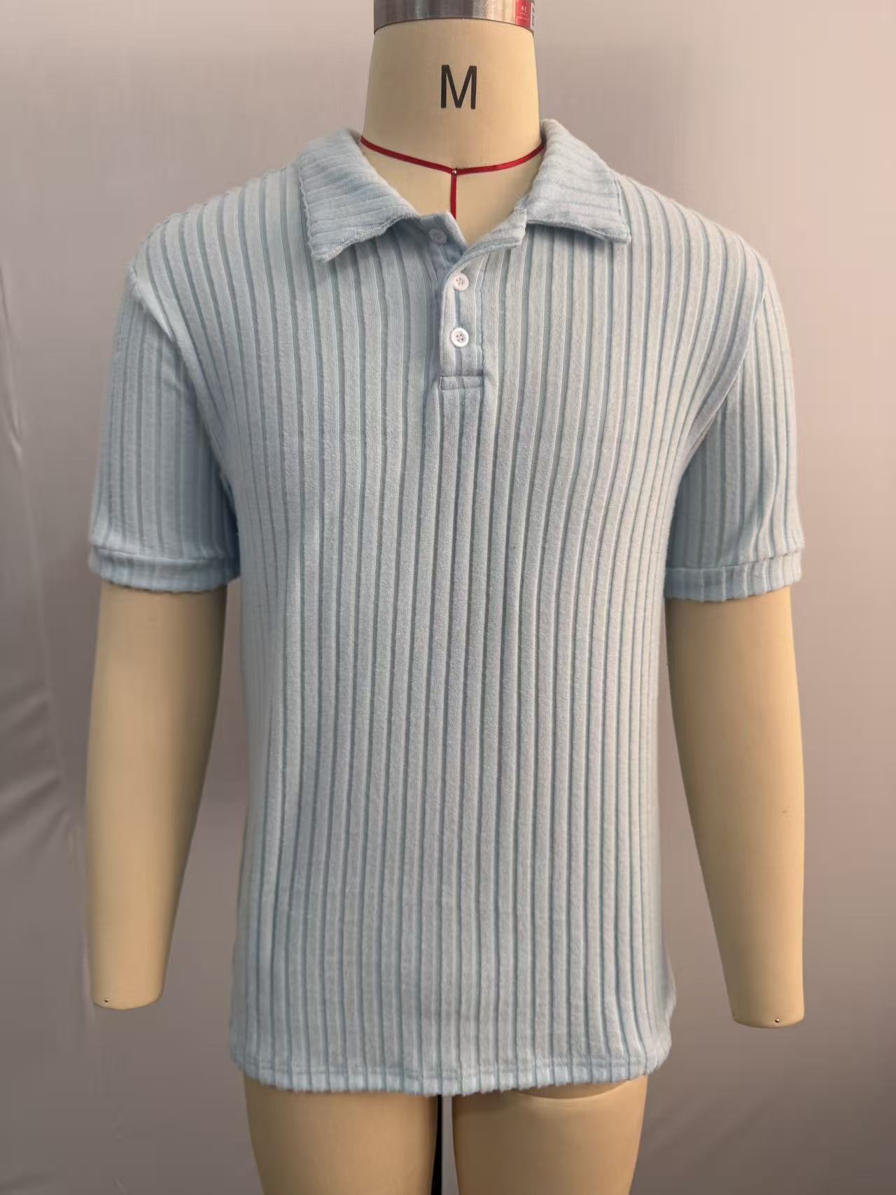 Polo hombre performance transpirable corte slim cuello en v_voghion.com