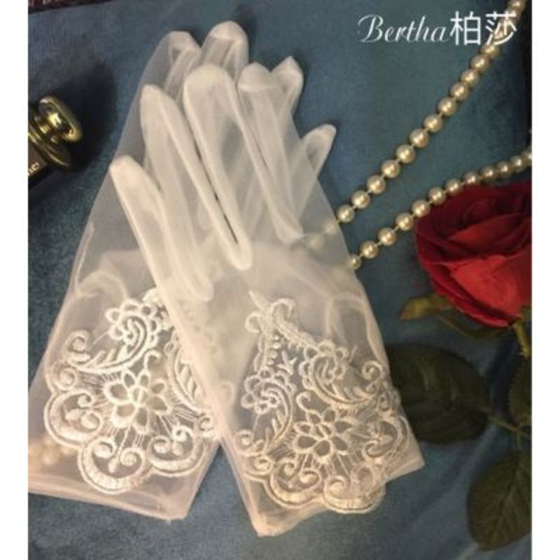 Short gloves