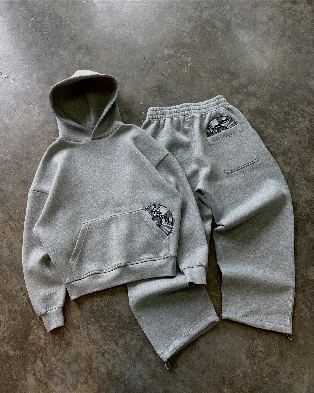 Buy A CD Print And Sweatpants Set, Long-sleeve Pullover Hoodie, Vintage Street Style Sweatshirt For Women, Spring_ecoleips.com