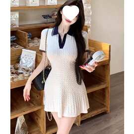 撞色麻花polo领短袖连衣裙女夏季收腰针织裙子学院风修身a字短裙