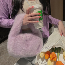 新款单把手提手拎毛绒毛包仿水貂毛皮草可爱腋下单肩毛茸茸小方包