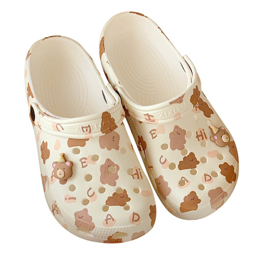 New internet celebrity girl heart cartoon bear comfortable outer wear sandals for women summer soft sole casual toe clogs