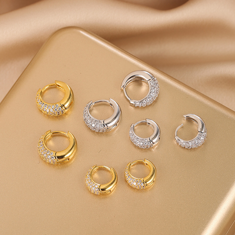 스몰 사이즈 골드 이어 버클