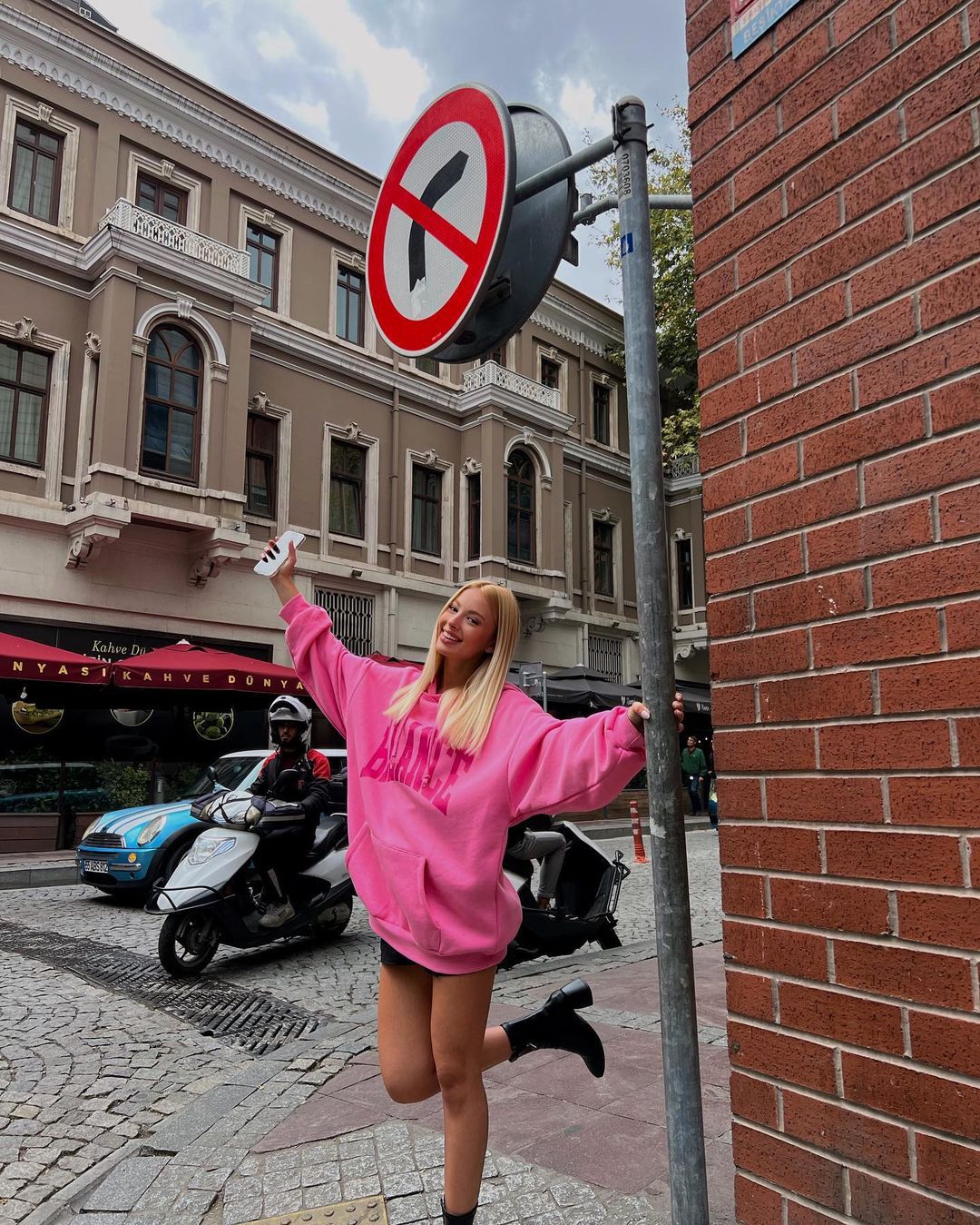 2022 Ženski casual modni potiskani odebeljeni vsestranski pulover s kapuco in dolgimi rokavi za ženske_voghion.com