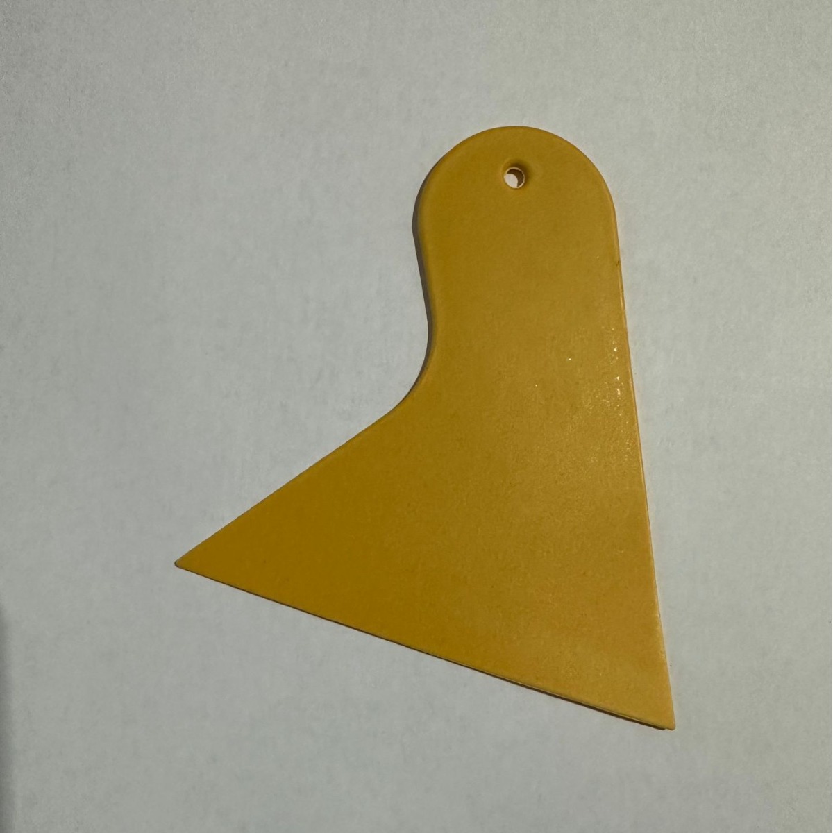 汽车窗贴膜小刮板 黄色 玻璃清洁工具三角塑料小刮板葫芦硬刮板