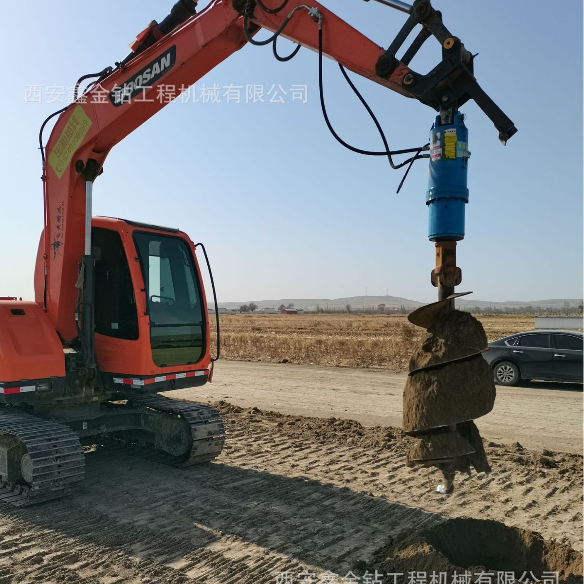 小挖掘机螺旋钻 路灯电线杆钻孔旋挖钻机螺旋打桩机挖机改螺旋钻