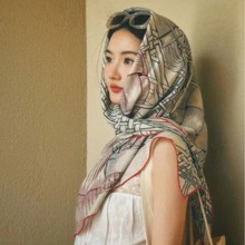 H双面两马织情丝绒大三角巾围巾女夏季薄款真丝羊绒披肩三角形