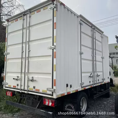 İkinci əl avtomobillər HOWO Shacman box-type cargo