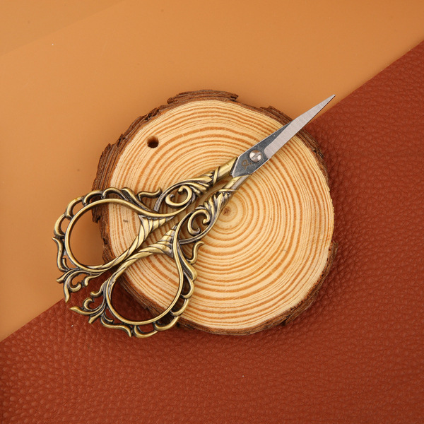 Elite retro scissors