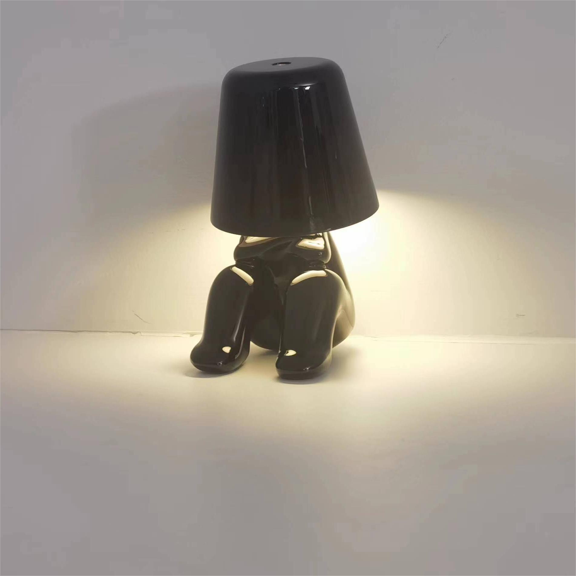 Fábrica transfronteriza Hermanos de oro lámpara de mesa decoración noche luz lámpara pensador