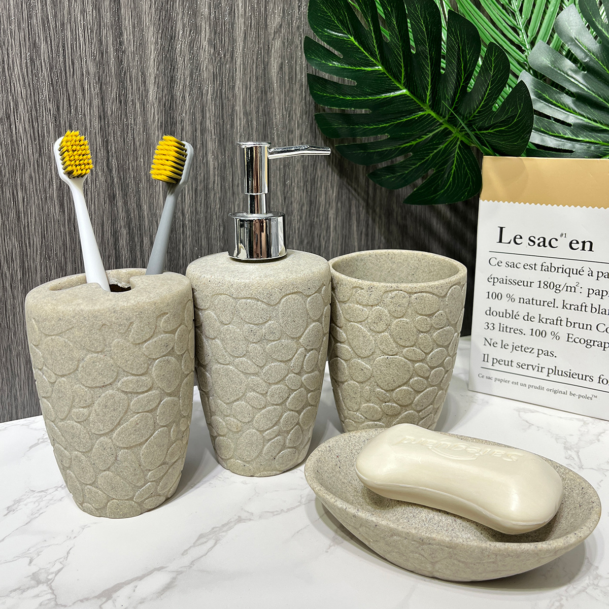Kit de baño de resina de diseño de piedra de arenisca de cuatro piezas de baño de hotel simple conjunto de modelo de baño