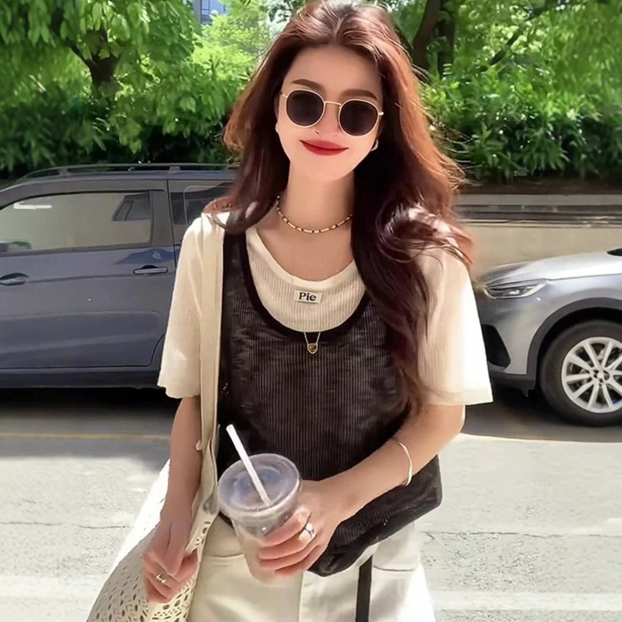 Áo thun nữ hai lớp phối layer cổ tròn tay ngắn form rộng — đen chi tiết 1
