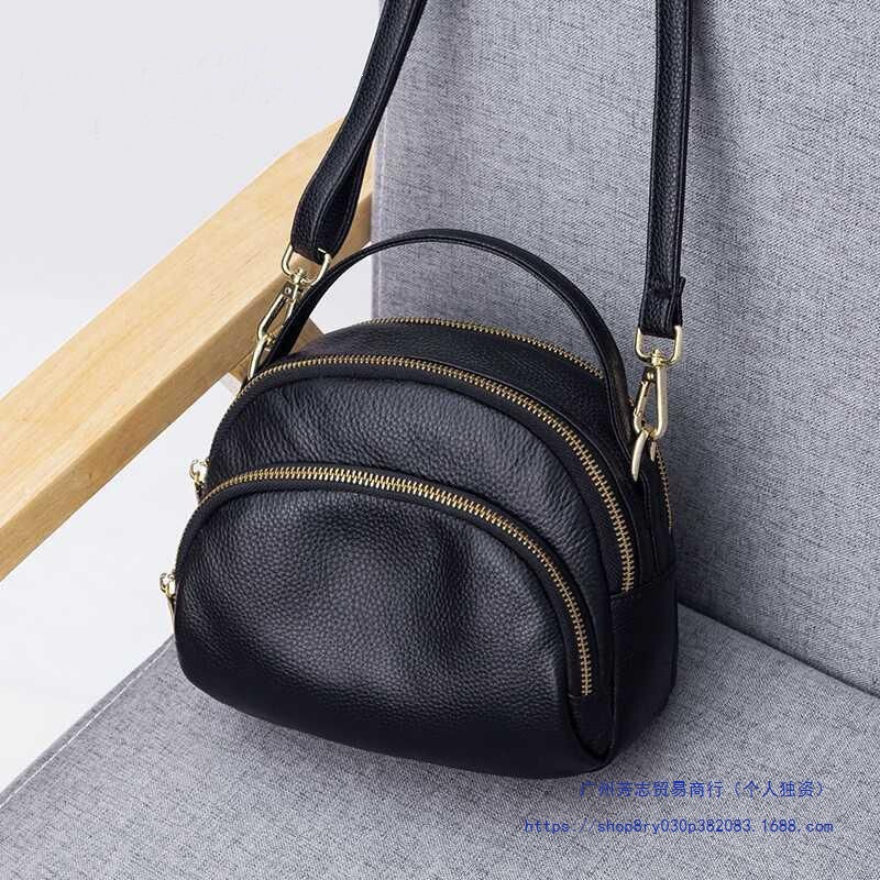 2025 New Women's Shoulder Bag with Genuine Leather Texture, Versatile Crossbody Bag, Multi-Layer Large Capacity Handbag, Fashionable Bag 2025 New Women's Shoulder Bag with Genuine Leather Texture, Versatile Crossbody Bag, Multi-Layer Large Capacity Handbag, Fashionable Bag
