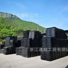 防撞设施;道路减速设备;工业橡胶