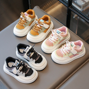 Children's Board Shoes 0-3 Years Old Women's Baby Shoes Soft Bottom Boys' sneaker 2024 Spring and Autumn New Light Girls' Shoes 2