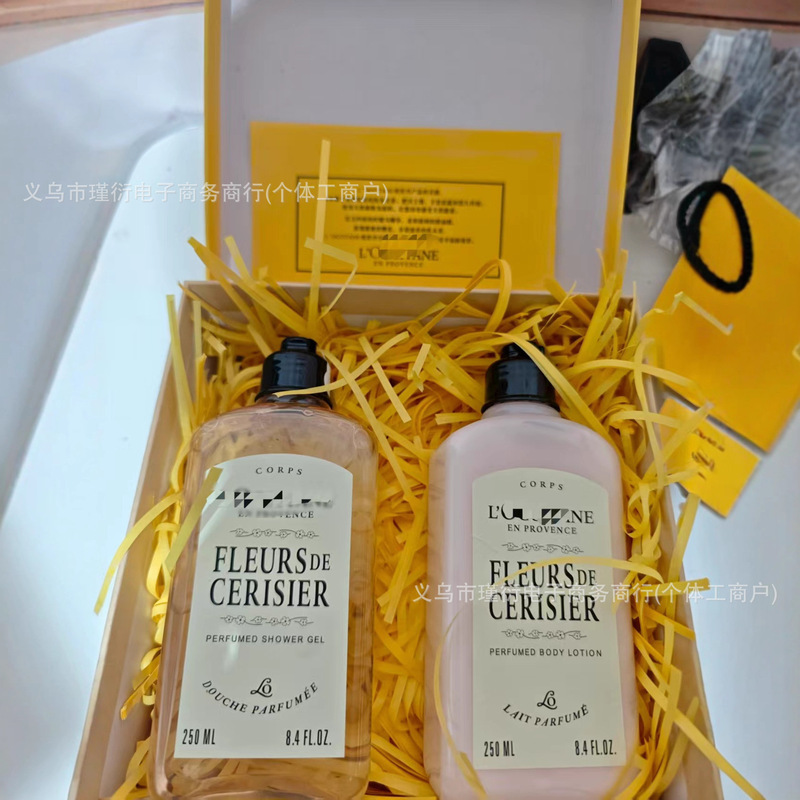 新版欧舒家樱花沐浴露身体乳250ml套装保湿滋润润肤露七夕礼物|undefined