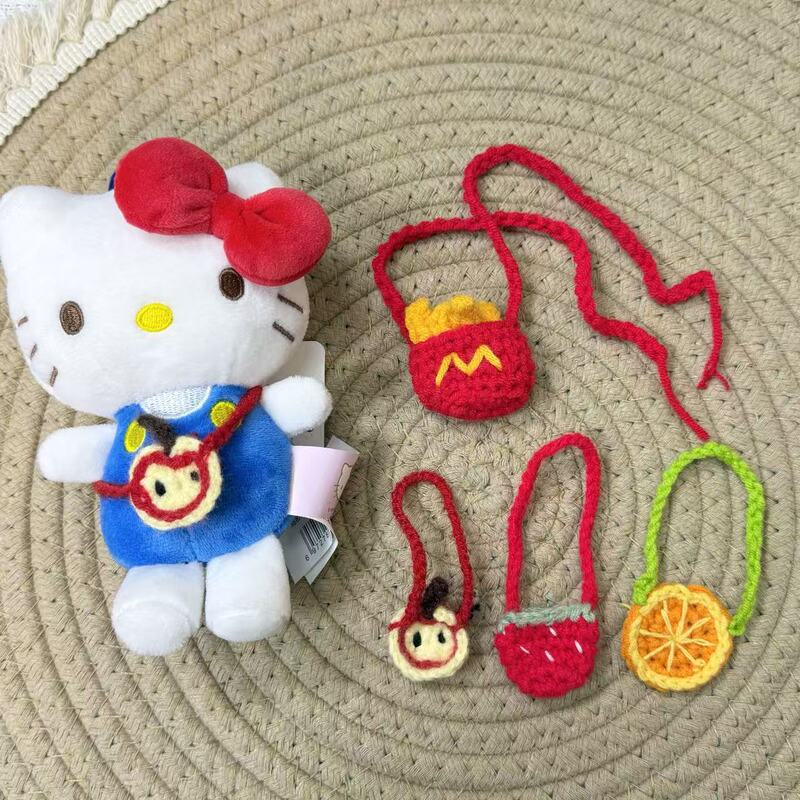 New Handmade Crocheted Apple Bag Doll Clothes Plush Toy Accessories Hello Kitty Monchhichi Labubu Accessories Wholesale