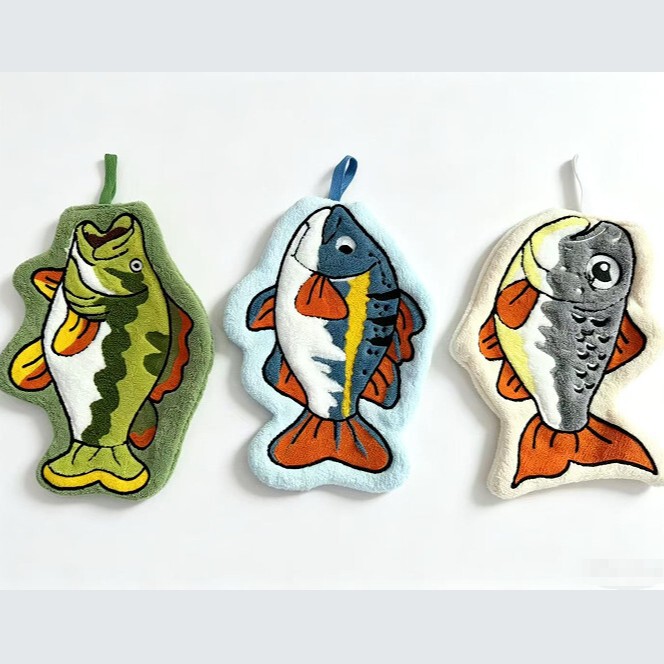 New bass, crucian carp, and mandarin fish-themed Q-version towel for fishing, hand-wiping, and catching fish; made of coral fleece, it is absorbent and stain-resistant