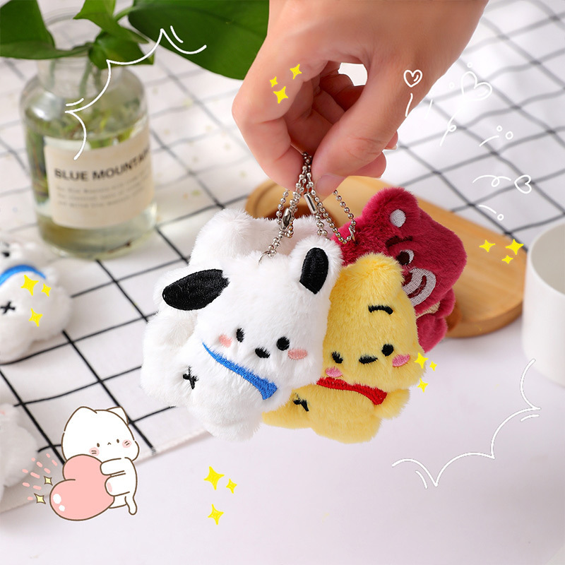 Caricatura peluche fresas oso broche lindo perro Pacha muñeca bolsas de muñecas colgar DIY accesorios de ropa al por mayor