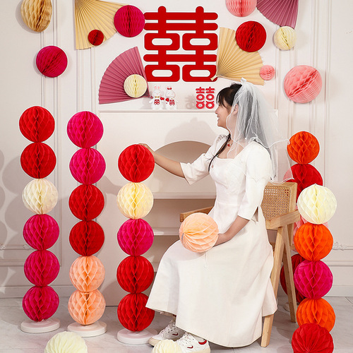 Men and women wedding honeycomb ball column floor floating decoration room bedroom lantern pull flower wedding room decoration set