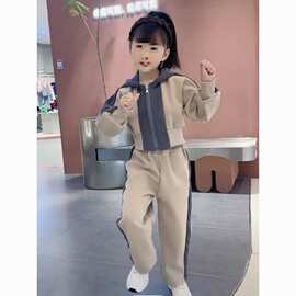 女童春秋套装儿童网红时髦洋气童装春季炸街外套女大童春装运动服