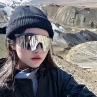 Пешеходные солнцезащитные очки Мужская дорожная машина для езды на ветру Песок Восхождение на снежную гору