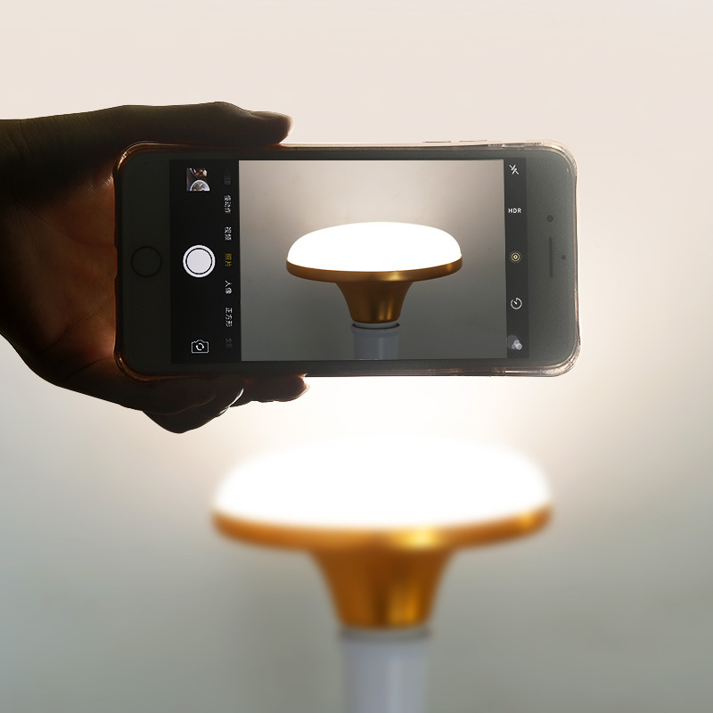 Suministro directo de fábrica bombilla LED de alta potencia lámpara de ahorro de energía E27 tornillo Super brillante iluminación del hogar 50W lámpara UFO Luz Blanca