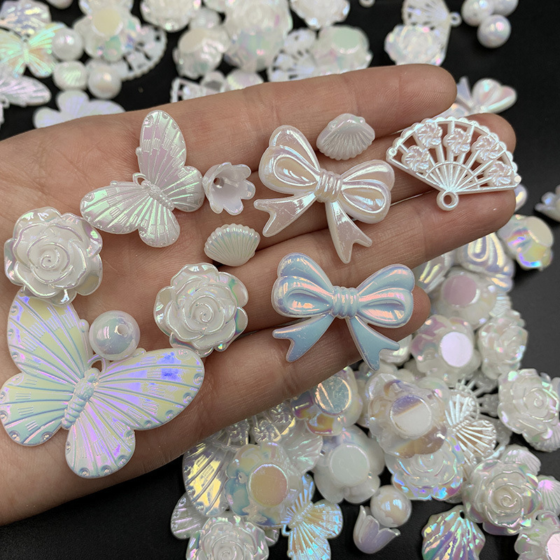 ABS mixed butterfly pearl beaded mobile phone shell DIY jewelry accessories Yiwu Accessories fan horse shell color wholesale ABS mixed butterfly pearl beaded mobile phone shell DIY jewelry accessories Yiwu Accessories fan horse shell color wholesale
