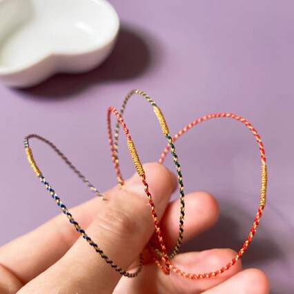 Two-color ultra-fine pure hand-woven diy four-strand braid diamond knot girlfriends with the same style hand rope this life year ultra-fine bracelet Two-color ultra-fine pure hand-woven diy four-strand braid diamond knot girlfriends with the same style hand rope this life year ultra-fine bracelet