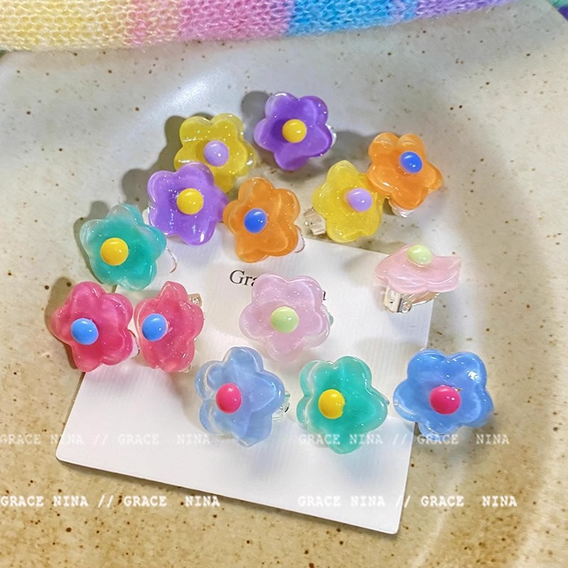 夏の落書き〜ピアスのない女性のためのカラフルな花のイヤークリップ 2023 新しいホットスタイル y2k 気質甘いイヤリング