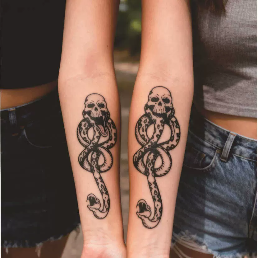 万圣节新款纹身贴纸黑魔标记蛇头伏地魔黑曼巴死亡之徒骷髅蛇贴纸