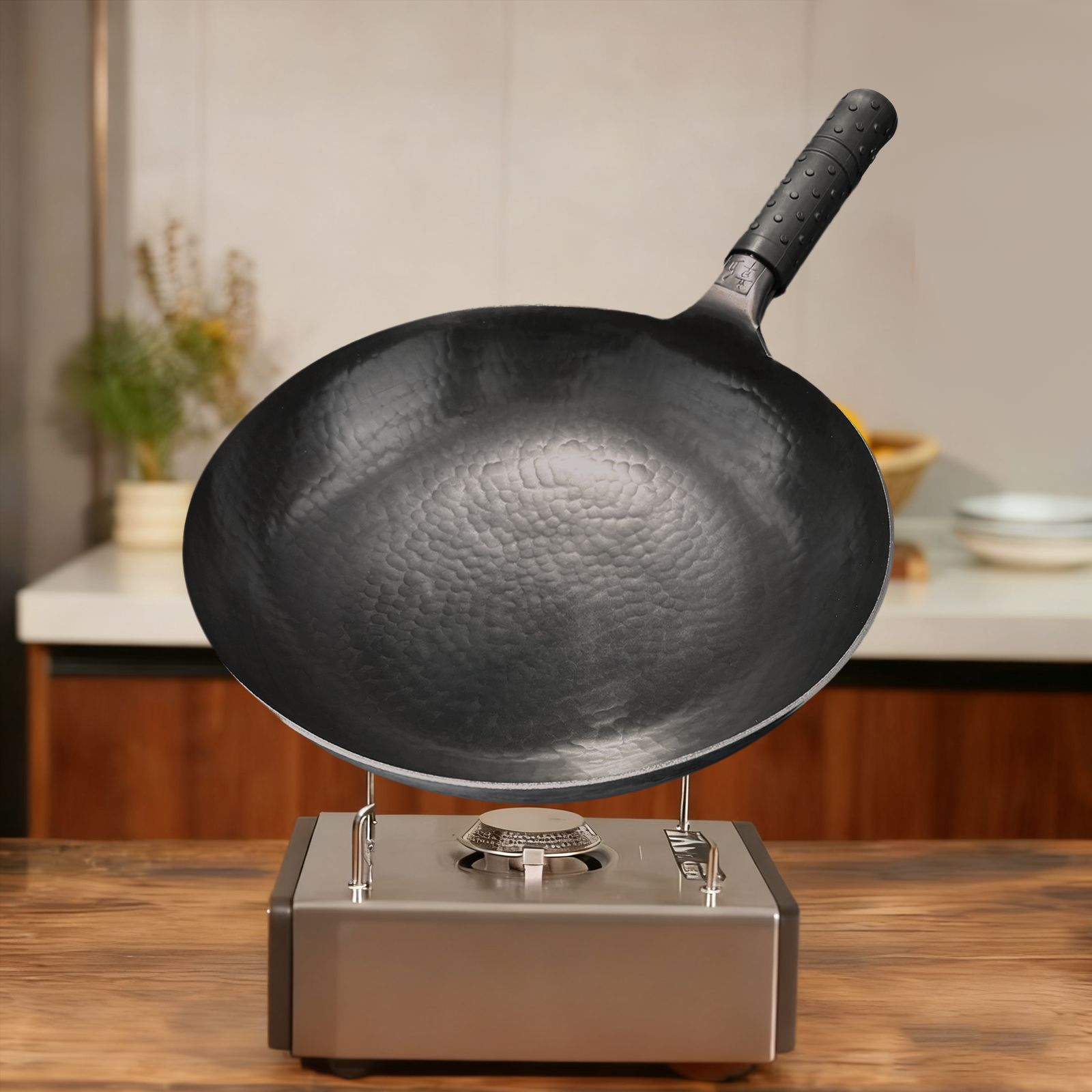 Zhangqiu Handmade Iron Pot, Traditional Black Pot Without Coating, Hand-Forged Cooking Pot, Factory Wholesale Black Pot