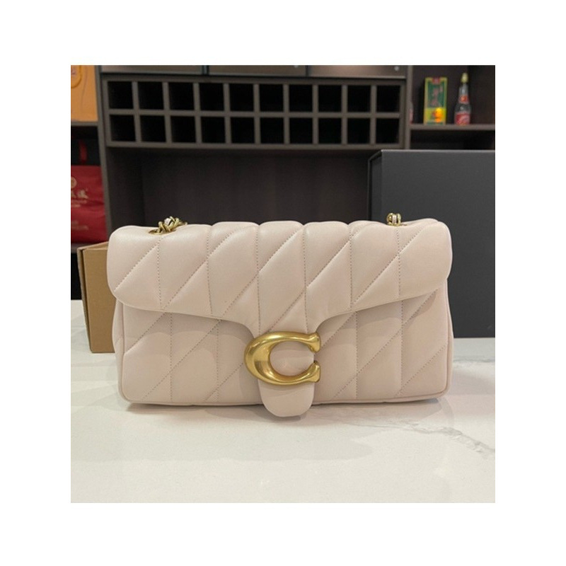 Coach C's New Quilted Chain Tabby Dionysus Bag with Quilted Flap, Single Shoulder Women's Bag, Crossbody Handbag, Cloud Bag Coach C's New Quilted Chain Tabby Dionysus Bag with Quilted Flap, Single Shoulder Women's Bag, Crossbody Handbag, Cloud Bag