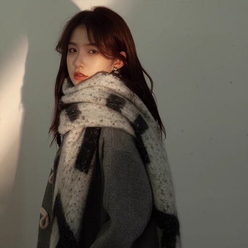 Mohair braided scarf for women Korean new winter shawl thickened high-end warm plush scarf trendy