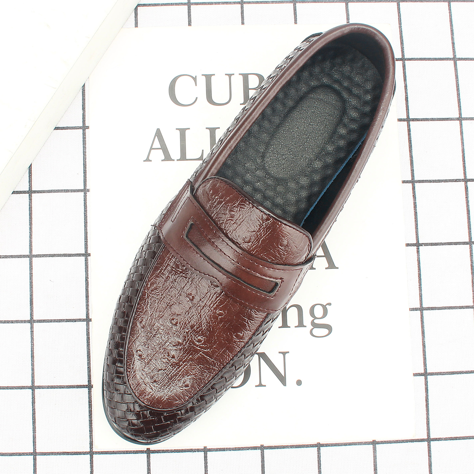 �¿���ʿ���ж���Ь��������Ьһ�ŵ��׽ŵ�Ьʱ�аٴ���Ь��291