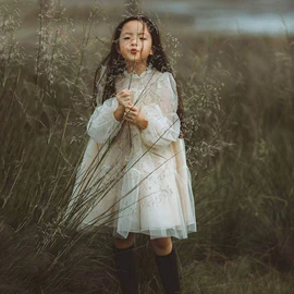 童连衣裙;童礼服;童半身裙