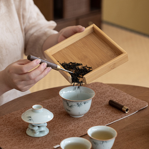 Bamboo Pu'er tea tray, tea appreciation tray, tea opening tray, tea box, tea set accessories, small and large sizes, zero distribution