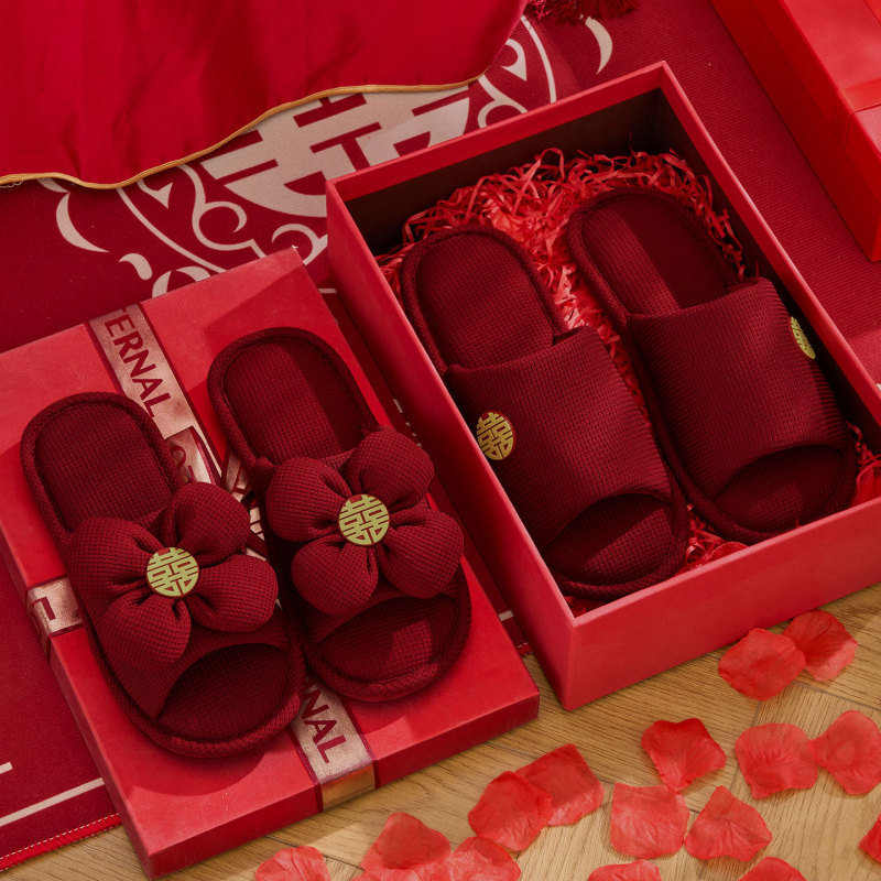 1 つ購入すると 1 つ無料の夏用スリッパ、結婚式のお祝いの赤いカップル、結婚式のウェディングドレッシング、屋内用滑り止め、軽量|undefined
