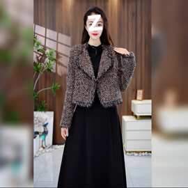 高级感春秋新款小香风外套女2026显瘦时尚洋气重工流苏百搭上衣潮