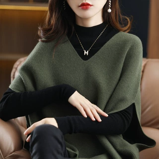 早秋宽松新款洋气落肩针织马甲女V领纯色慵懒风外搭套头毛衣背心