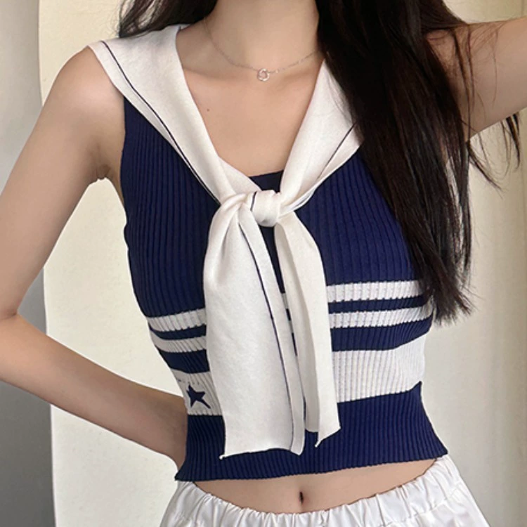 Knitted sweater sleevless, summer navy fitted short tank top