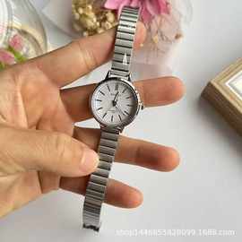 批发银色钢带链气质简约时尚手表小众冷淡风轻奢女表外贸货源代发