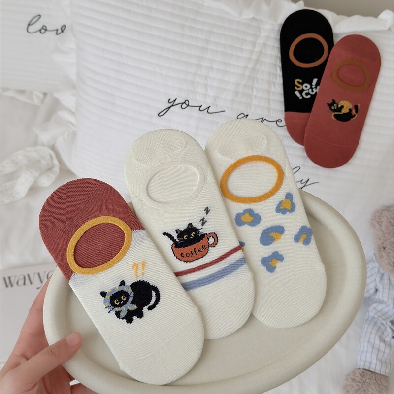 26 Spring/Summer Women's Socks Korean Style Ins Thin Breathable Polka Dot Low-Cut Socks Non-Slip Silicone Invisible Boat Socks 26 Spring/Summer Women's Socks Korean Style Ins Thin Breathable Polka Dot Low-Cut Socks Non-Slip Silicone Invisible Boat Socks