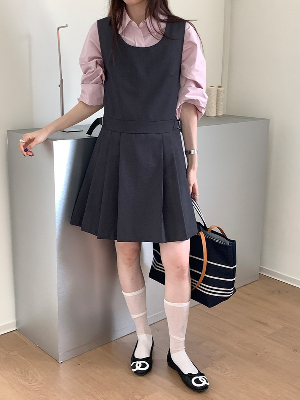 韩系学院风灰色背心裙叠穿无袖连衣裙女秋季新款a字百褶短裙子|undefined