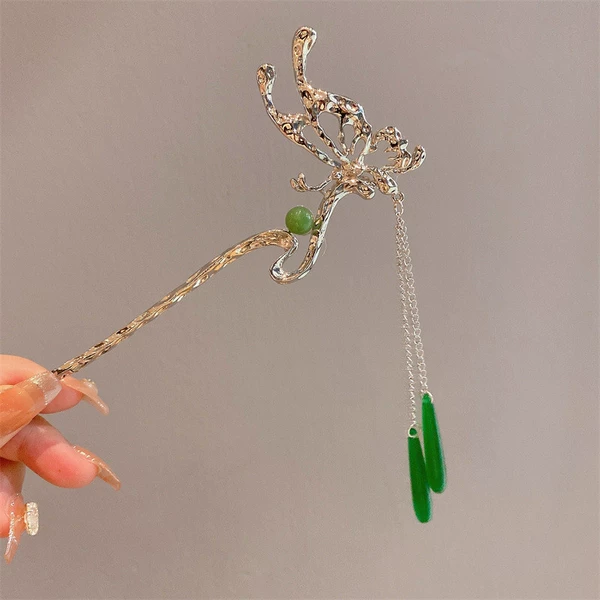 67# Hairpin-Liquid Butterfly Silver