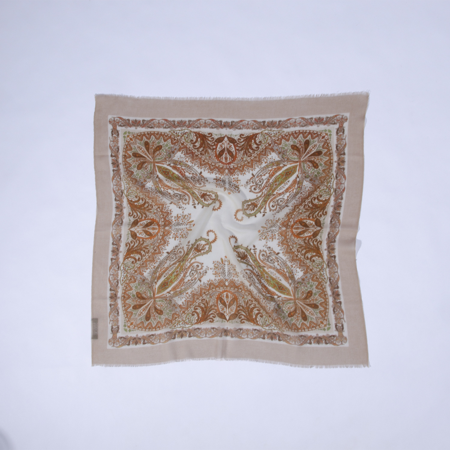 Versión coreana de la nueva bufanda de seda cuadrada pequeña de cachemira pura de 70cm impresa, bufanda de flor de anacardo grande, disponible en stock transfronterizo