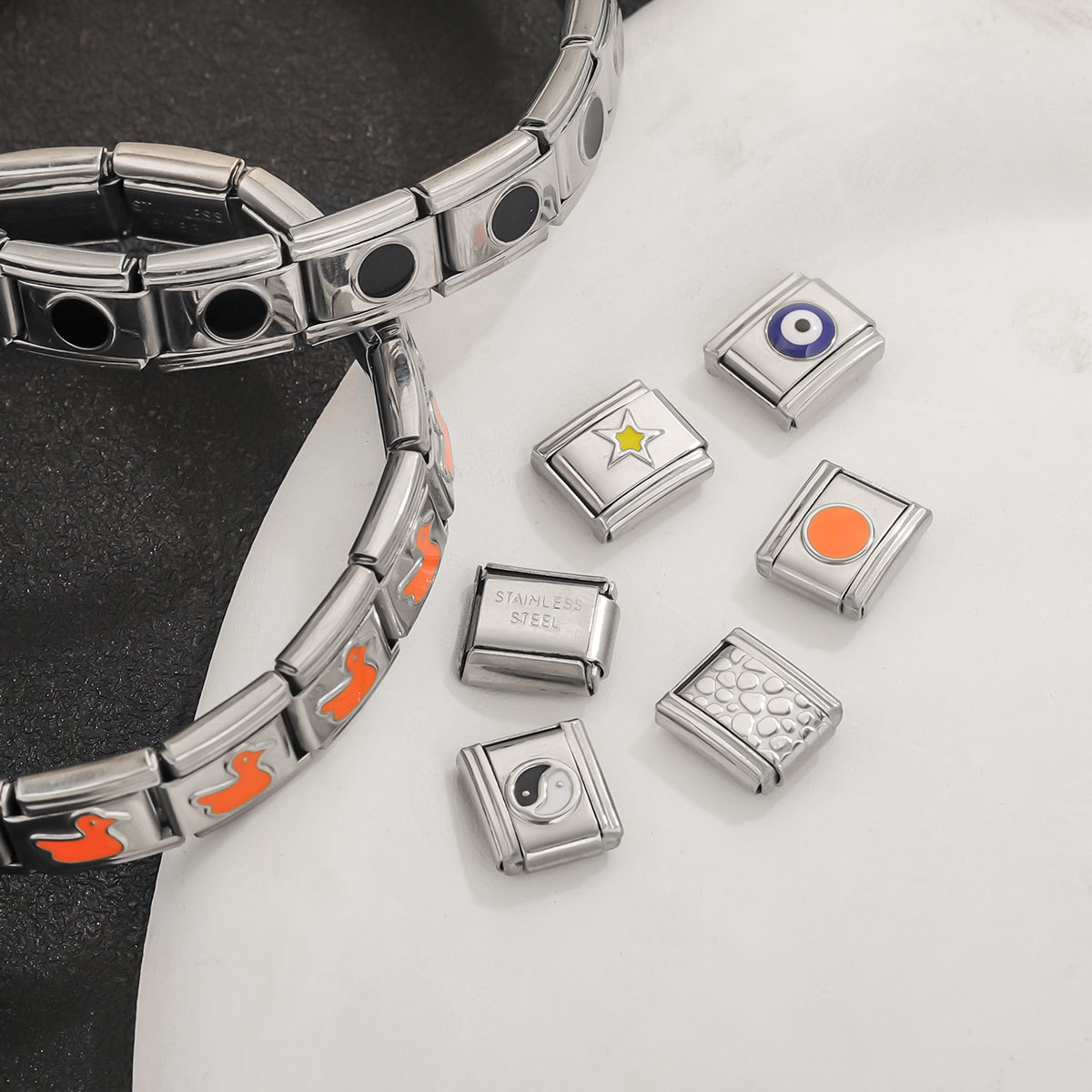 Módulo de acero inoxidable italiano pulsera cuadrada puntos esmalte módulo brillante elástico DIY accesorios de pulsera granular