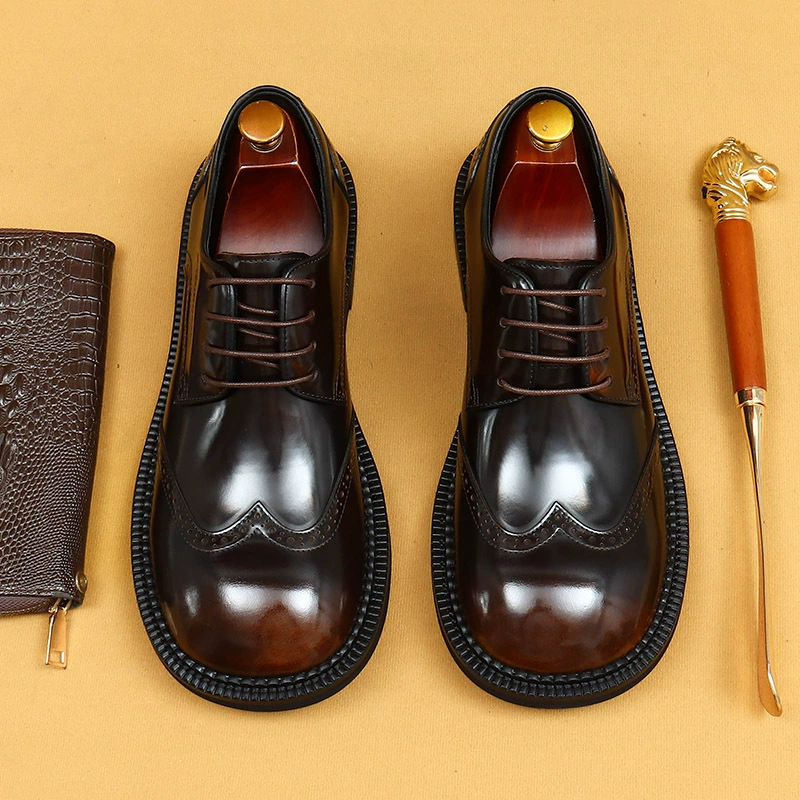 Британская повседневная кожаная обувь мужская кожаная одежда бизнес 2025 новая большая голова круглая голова блестящие мужские туфли
